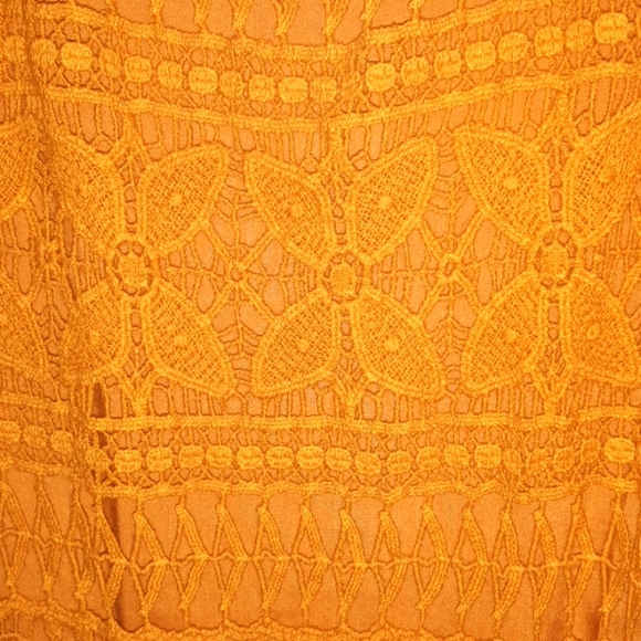 Jovanna London s/m yellow ochre embroidered mini dress .... Gorgeous Bohemian🌼 - Picture 3 of 6